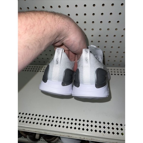 Nike React Phantom Run Flyknit 2 Womens Athletic Slip On Running Shoes Size 9.5 - Picture 3 of 8